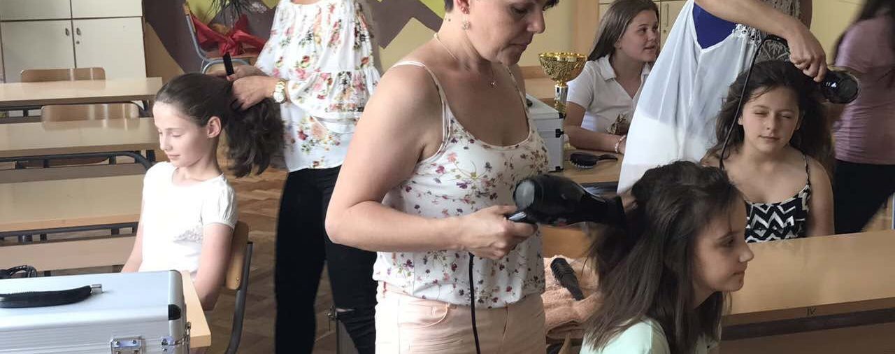 FRIZERSKI SALON DALIBORKA IZ TRNOVCA NA 7. SUSRETU FRIZERA „HAIR SMILE“ U VRGORCU